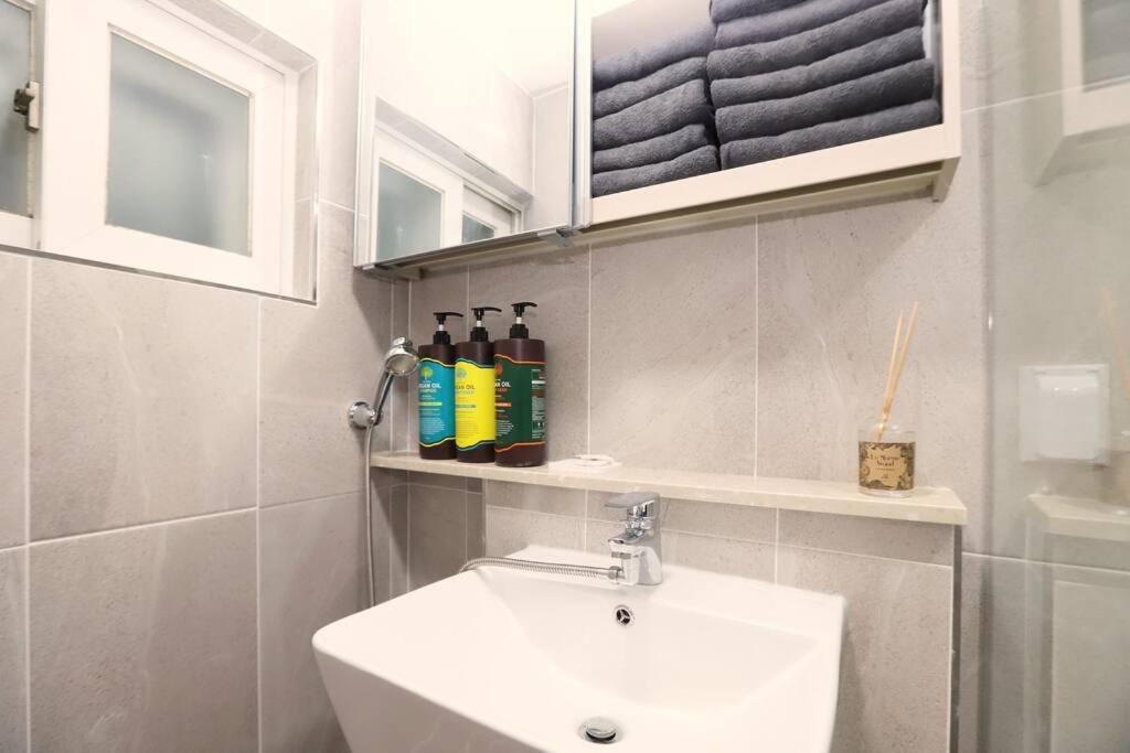 Apartemen Aloha House