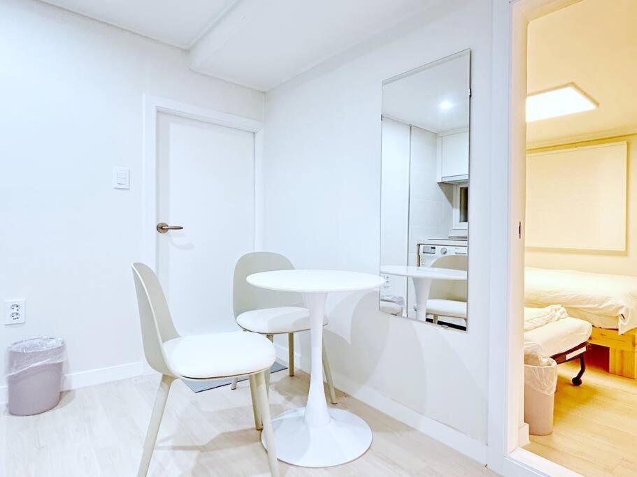Aloha House Apartemen